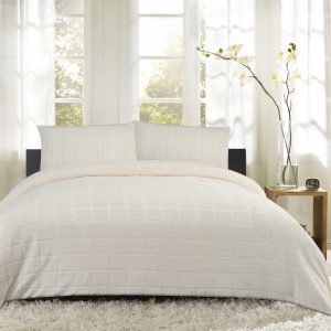 white fleece bedding set